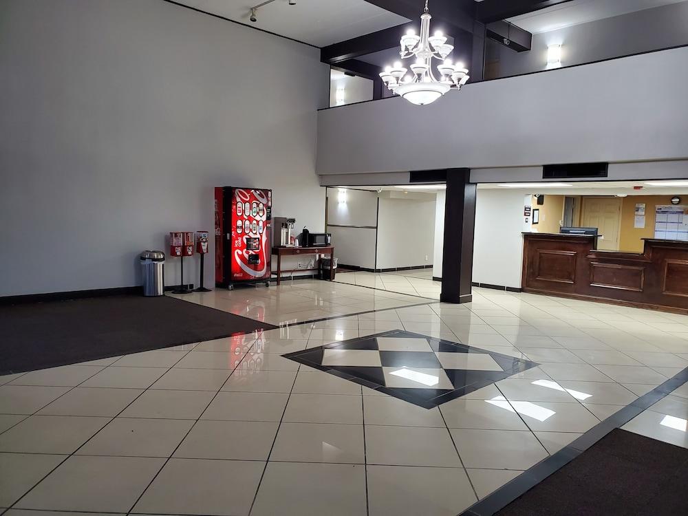 Royal Inn Hotel インディアナポリス エクステリア 写真