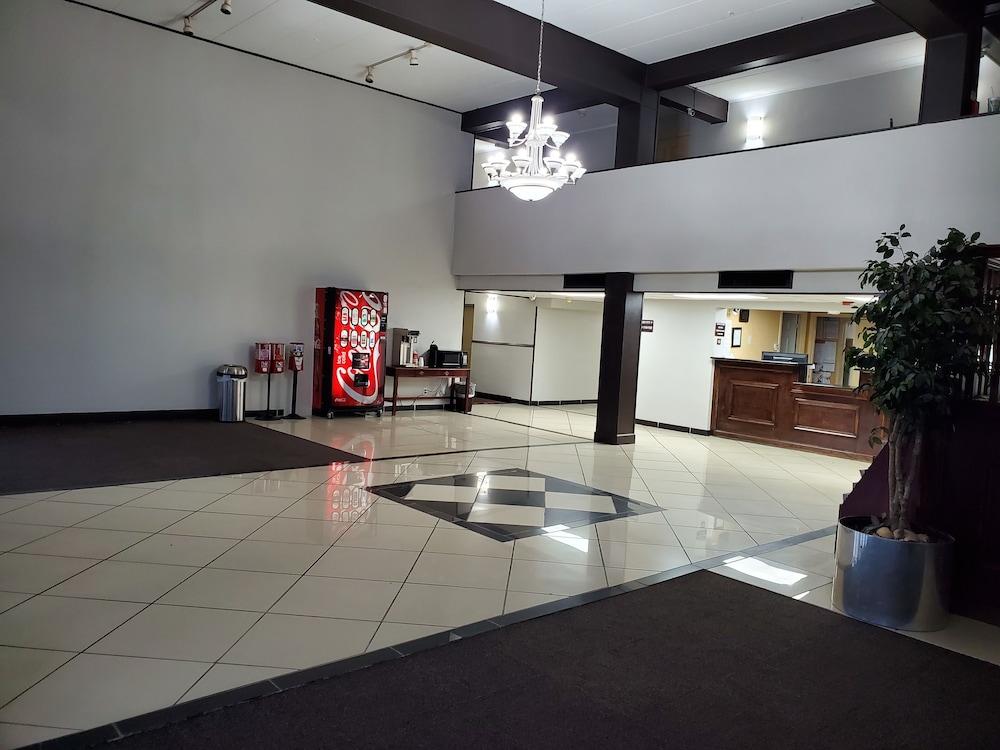 Royal Inn Hotel インディアナポリス エクステリア 写真